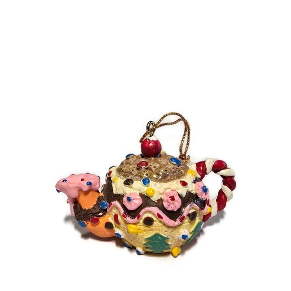 Set of 4 Cupcakes 2 Dept. 56 Cupcakes 2 Candy Teapots Made In China, - Picture 7 of 15